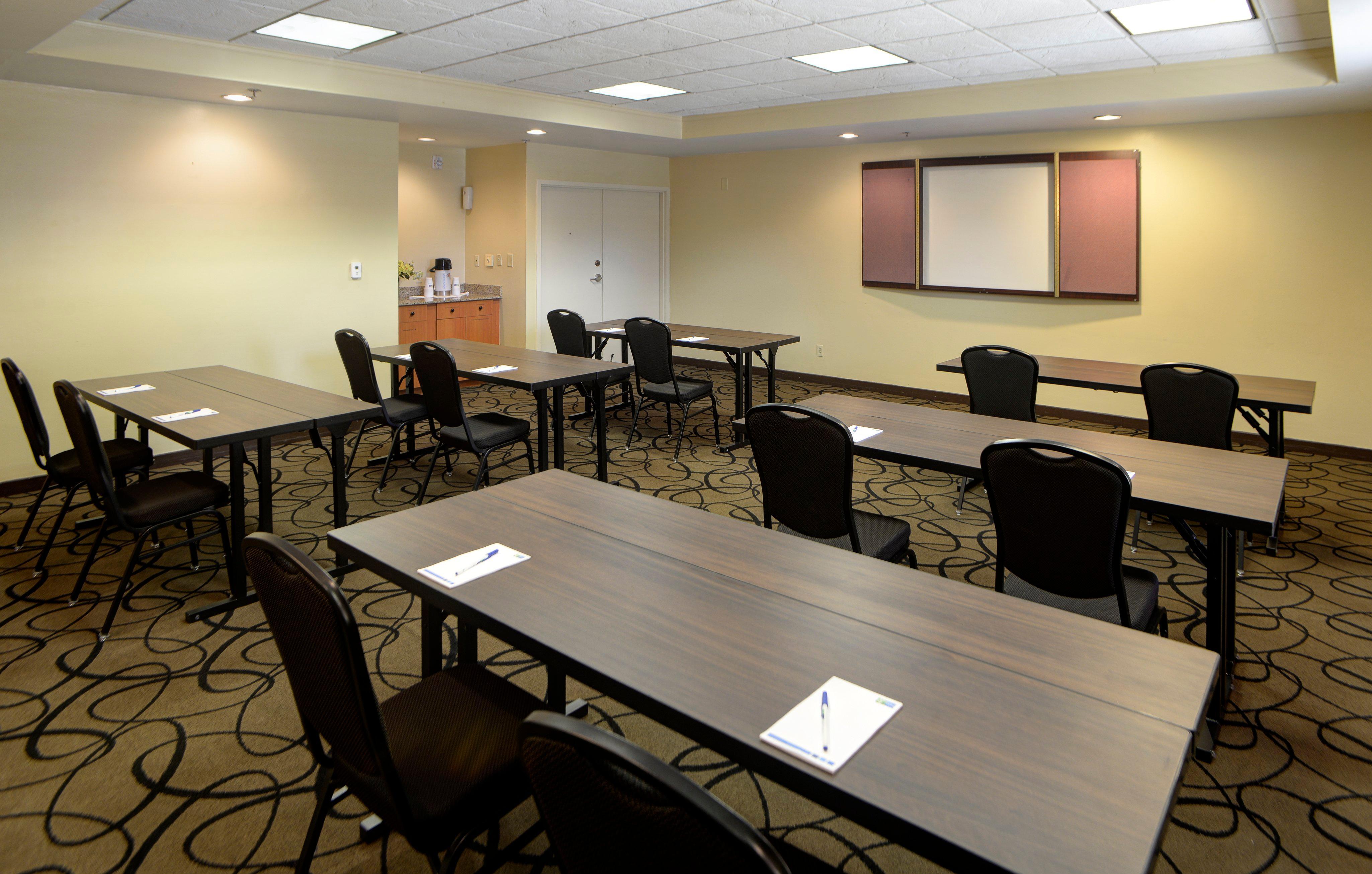 Holiday Inn Express Indianapolis South By Ihg Extérieur photo